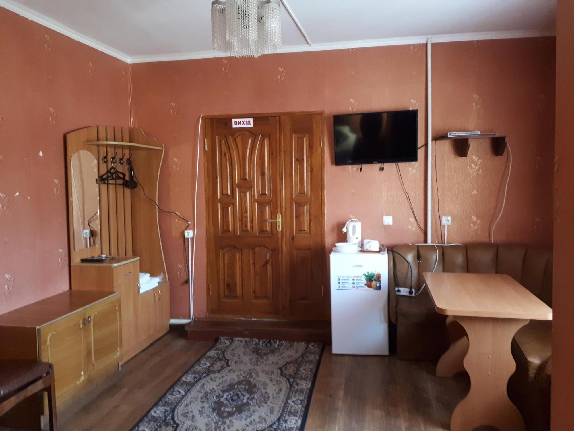 Hotel Gostynnyi Dvir Sharhorod Exterior foto