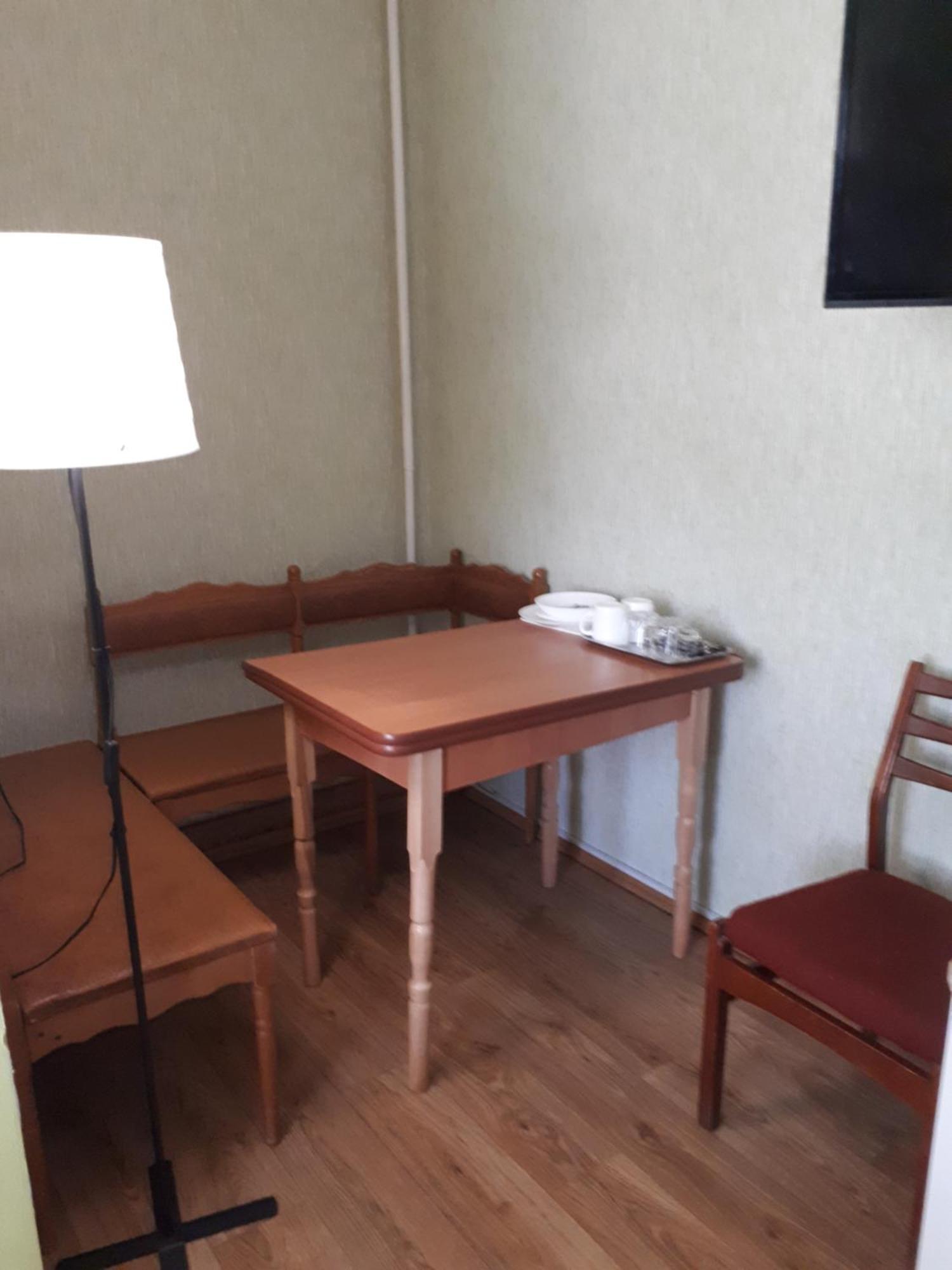 Hotel Gostynnyi Dvir Sharhorod Exterior foto