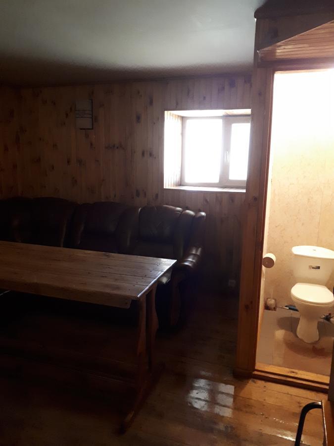 Hotel Gostynnyi Dvir Sharhorod Exterior foto